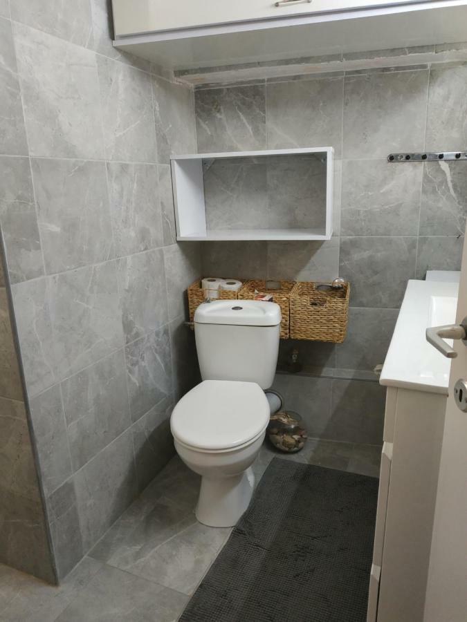 Апартаменты Studio Apt Great Location Heart Of Downtown District Хайфа Экстерьер фото